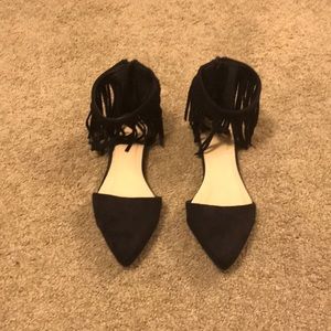 Black fringed flats size 8 1/2.